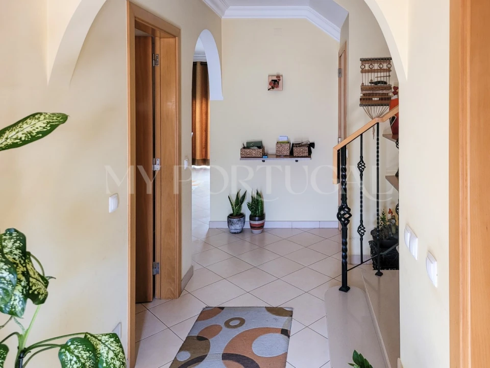 Moradia T3 para Venda em Alvor Foto 2