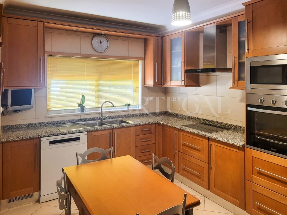 Moradia T3 para Venda em Alvor Foto 7