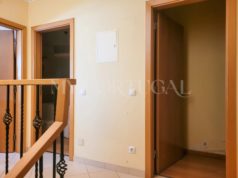 Moradia T3 para Venda em Alvor Foto 12