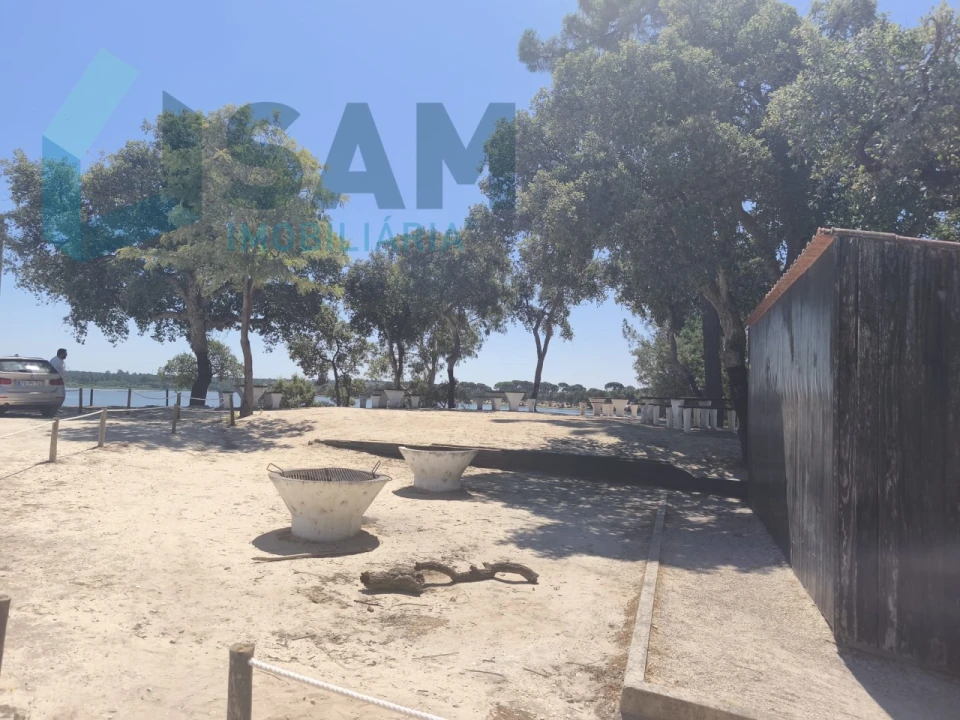 Loja para Venda em Salvaterra de Magos e Foros de Salvaterra Foto 29