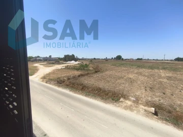 Loja para Venda em Salvaterra de Magos e Foros de Salvaterra
