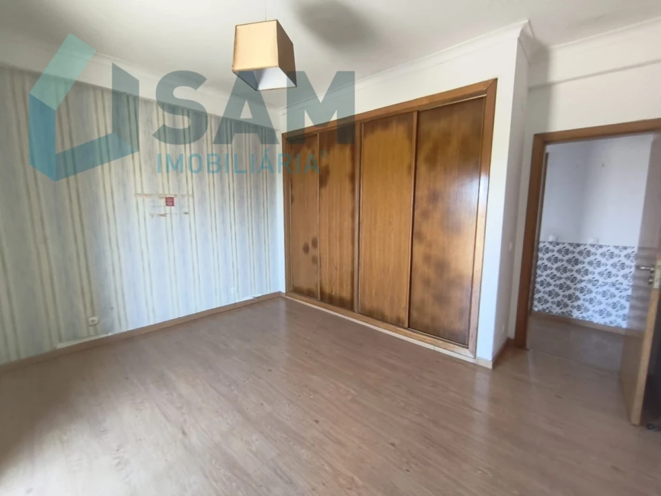 Apartamento T4 para Venda em Salvaterra de Magos e Foros de Salvaterra Foto 14