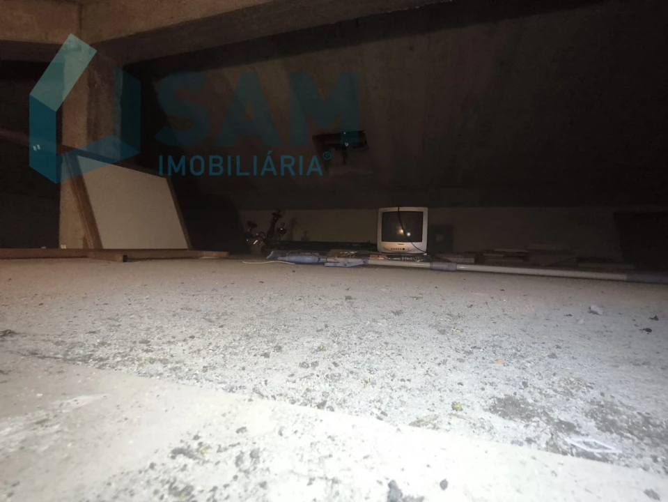 Apartamento T4 para Venda em Salvaterra de Magos e Foros de Salvaterra Foto 24