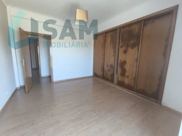 Apartamento T4 para Venda em Salvaterra de Magos e Foros de Salvaterra