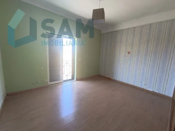 Apartamento T4 para Venda em Salvaterra de Magos e Foros de Salvaterra