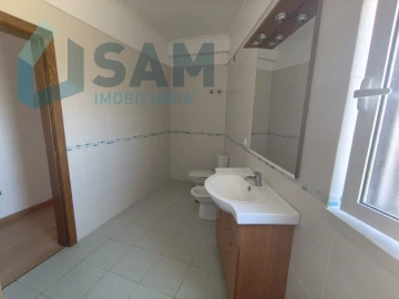 Apartamento T4 para Venda em Salvaterra de Magos e Foros de Salvaterra