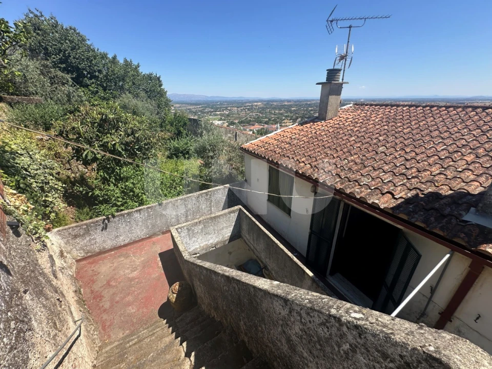 Apartamento T4 para Venda em Castelo Branco Foto 2