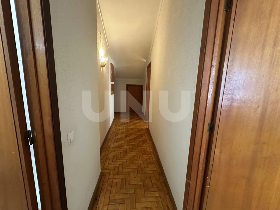 Apartamento T4 para Venda em Castelo Branco Foto 19