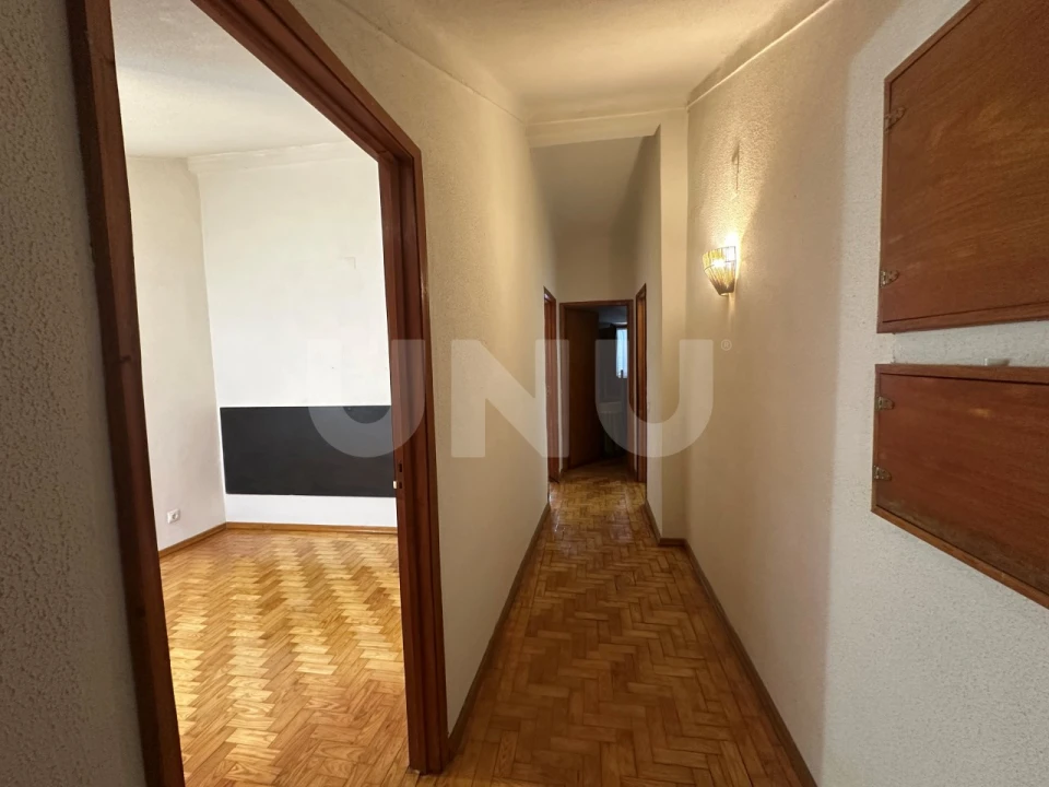 Apartamento T4 para Venda em Castelo Branco Foto 17