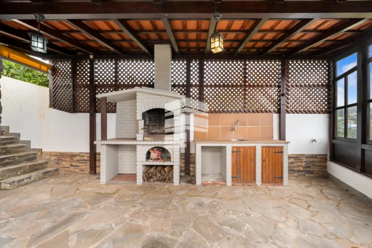 Moradia T1 para Venda em Canhas Foto 25