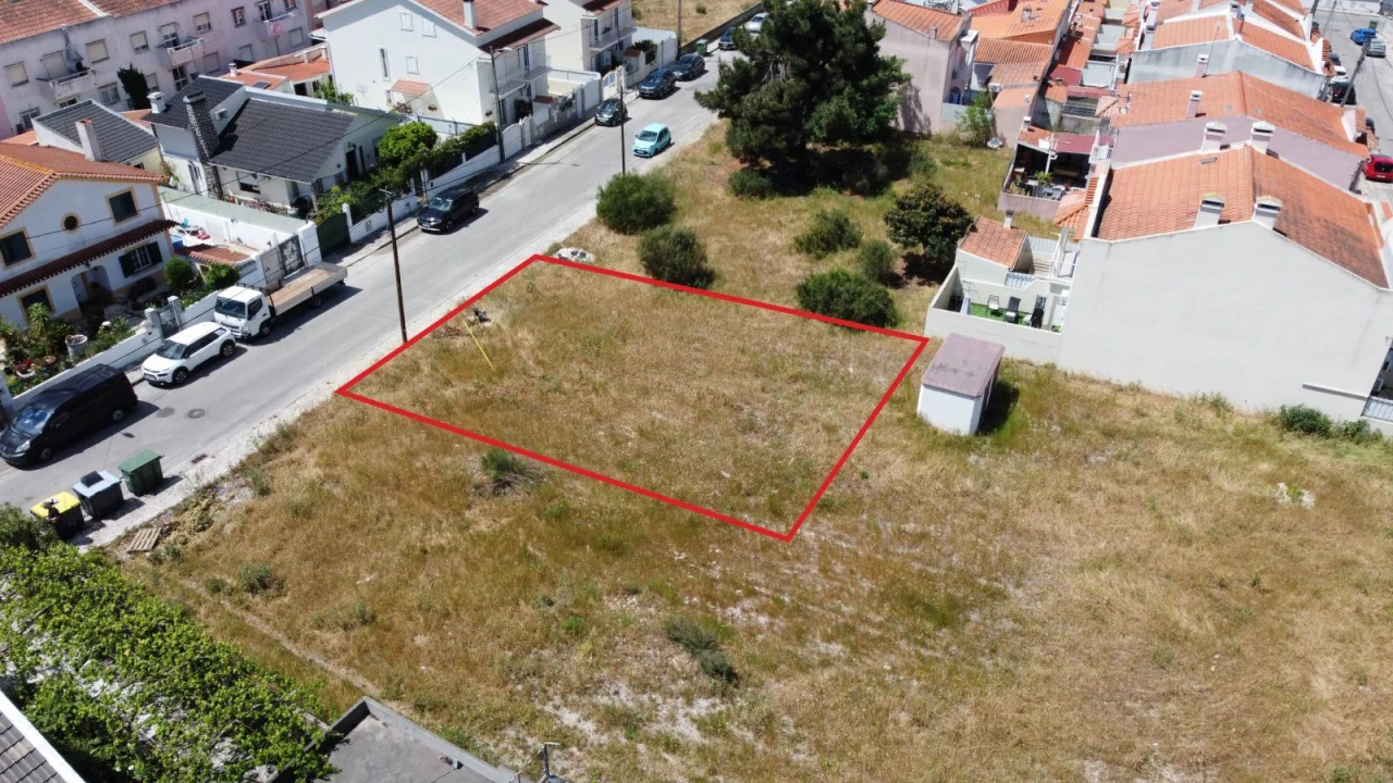 Terreno Agricola ou Rústico para Venda em Quinta do Conde Foto 2