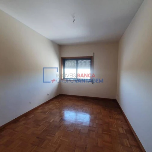 Apartamento T2 para Venda em Rio Tinto Foto 8