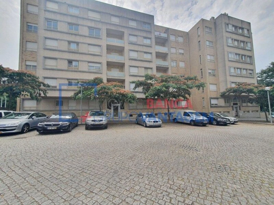 Apartamento T3 para Venda em Aguas Santas Foto 1
