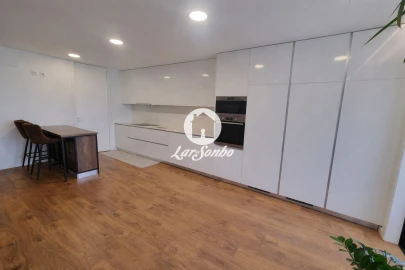 Apartamento T3 para Venda em Galegos (Santa Maria)