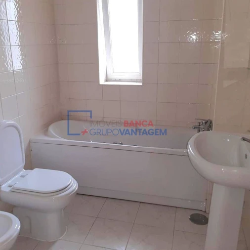 Apartamento T2 para Venda em Ermesinde Foto 8