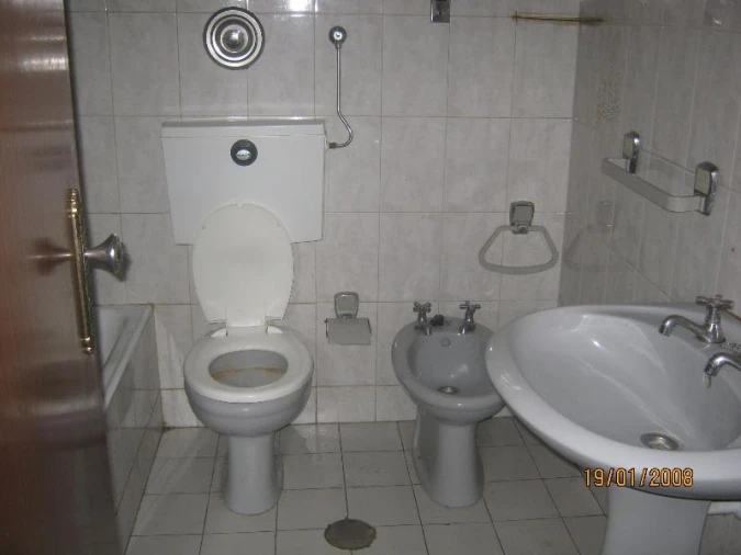 Apartamento T2 para Arrendamento em Nogueira e Silva Escura Foto 6