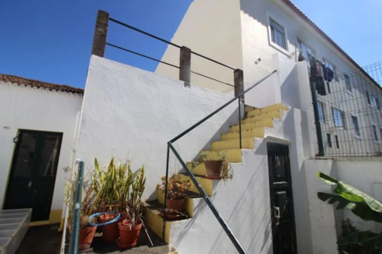 Moradia T3 para Venda em Ponta Delgada (São José) Foto 22