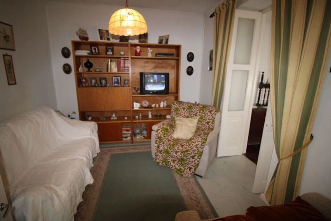 Moradia T3 para Venda em Ponta Delgada (São José) Foto 13