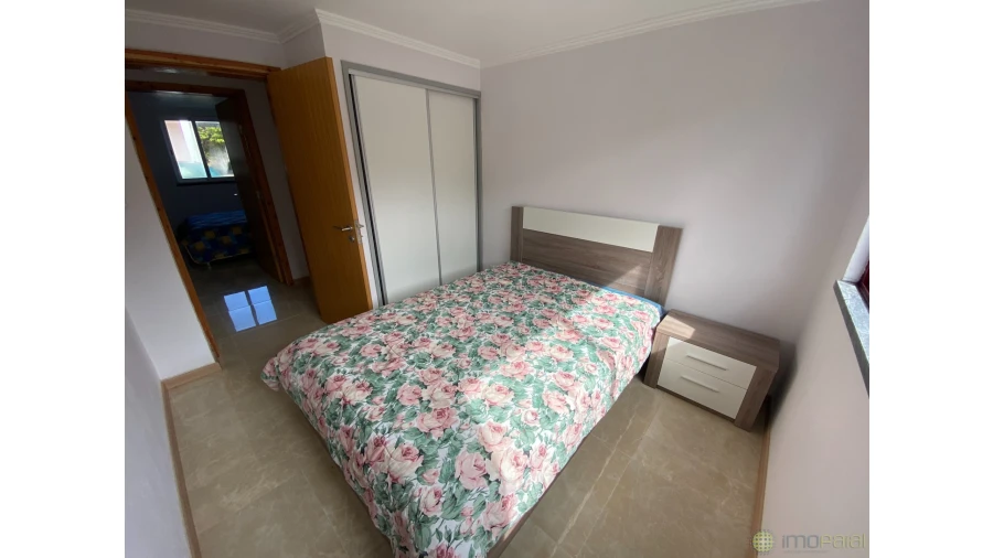 Moradia T5 para Venda em Capelo Foto 15