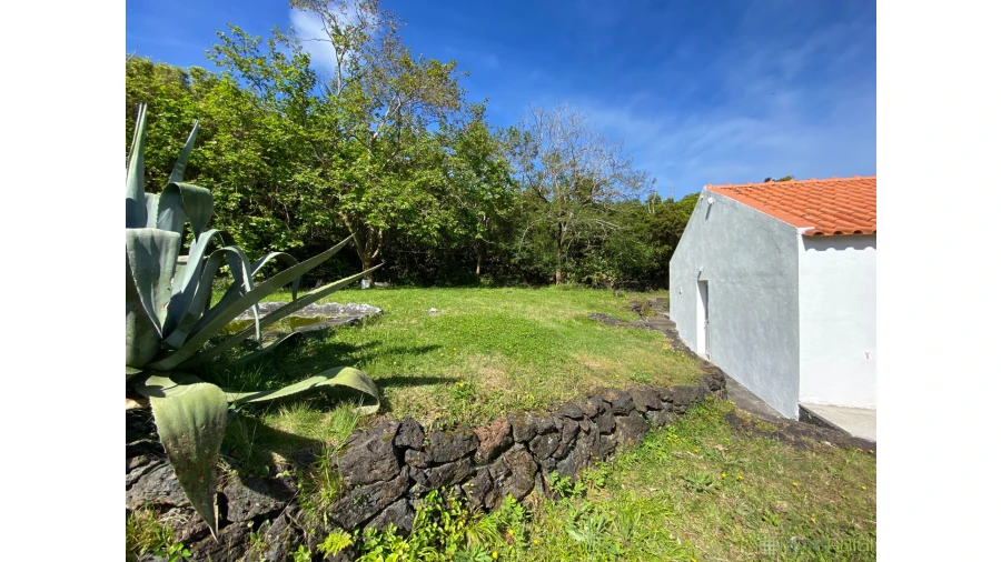 Moradia T5 para Venda em Capelo Foto 25