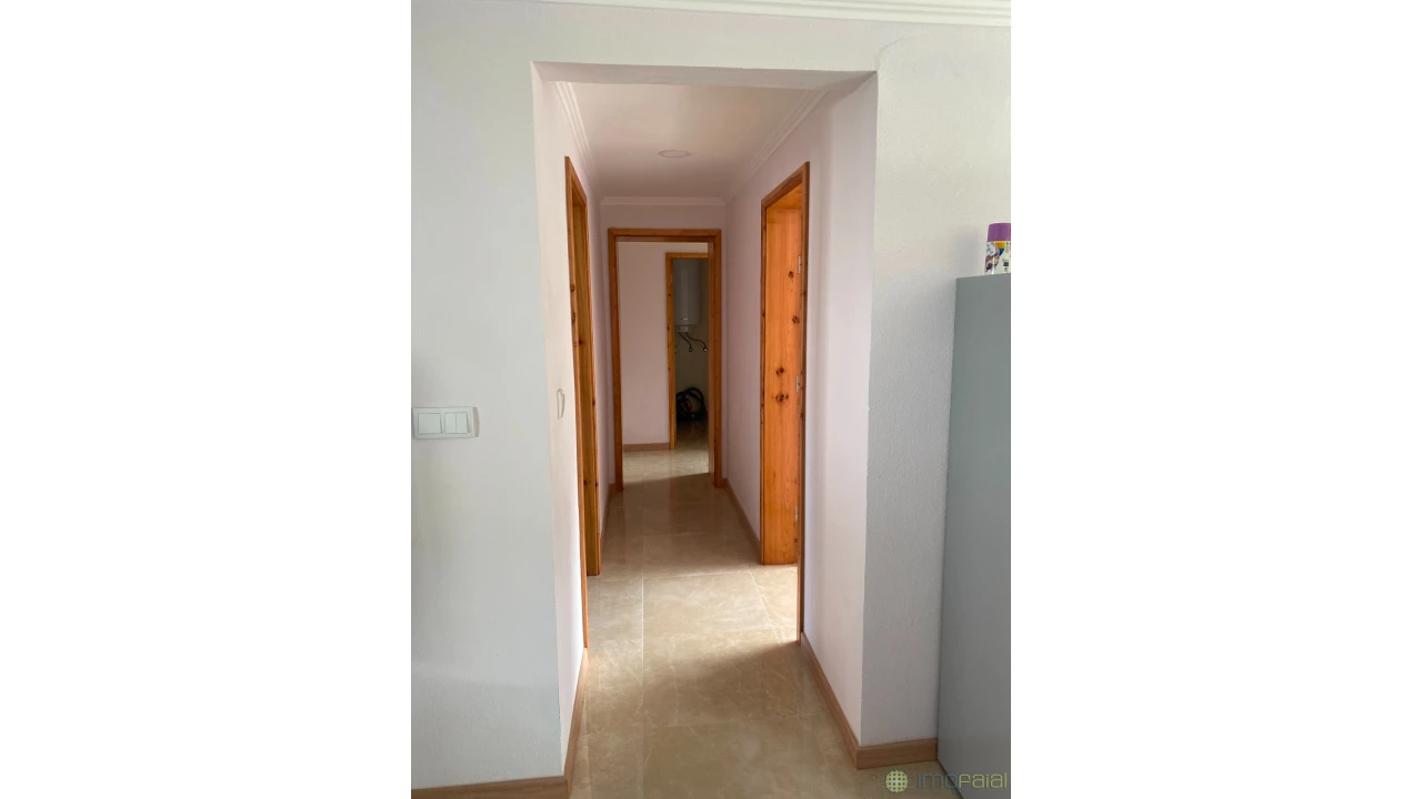 Moradia T5 para Venda em Capelo Foto 14