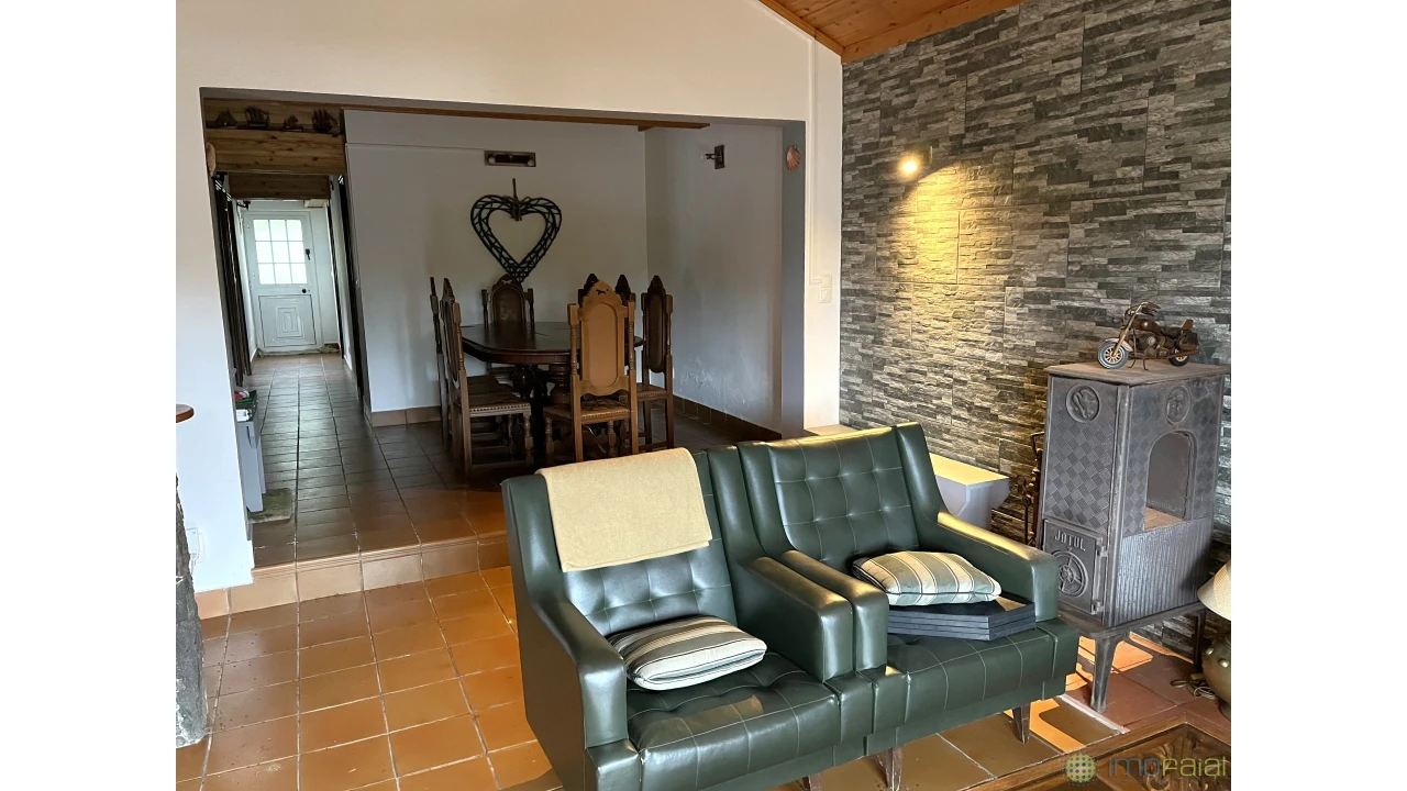 Moradia T5 para Venda em Capelo Foto 31