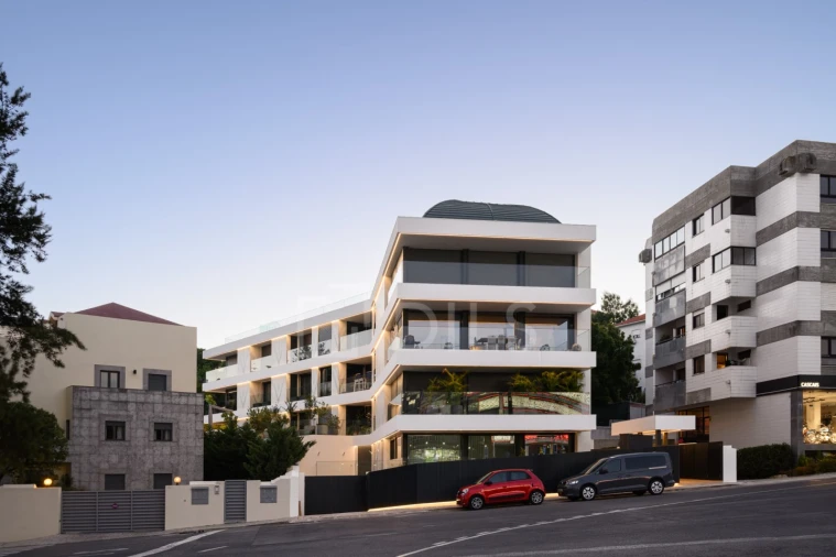 Apartamento T5 para Venda em Cascais e Estoril Foto 11