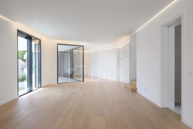 Apartamento T5 para Venda em Cascais e Estoril Foto 30