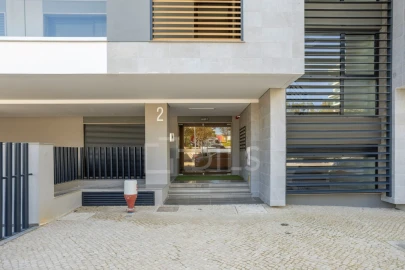 Apartamento T3 para Venda em Faro (Sé e São Pedro)
