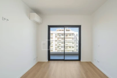 Apartamento T3 para Venda em Faro (Sé e São Pedro)