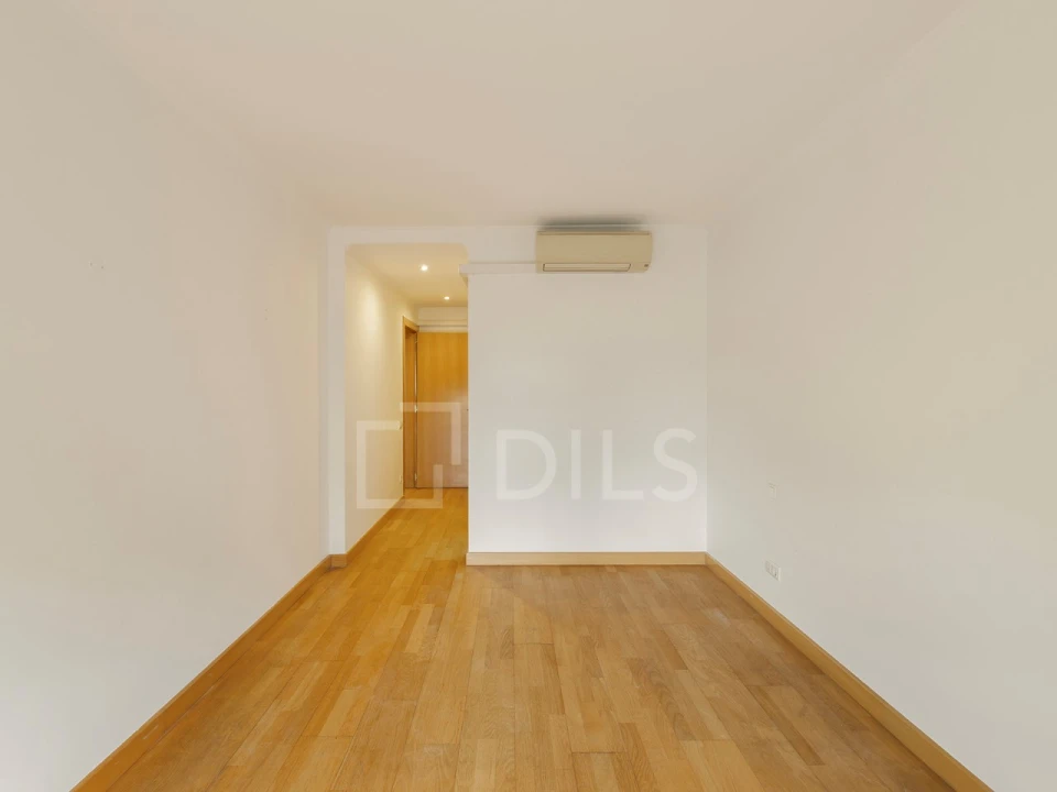 Apartamento T3 para Venda em Campolide Foto 17