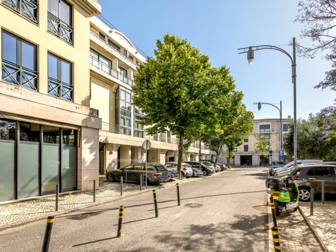 Apartamento T3 para Venda em Campolide Foto 23