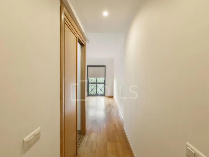 Apartamento T3 para Venda em Campolide Foto 20