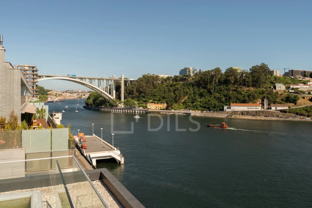 Apartamento T3 para Venda em Lordelo do Ouro e Massarelos Foto 21