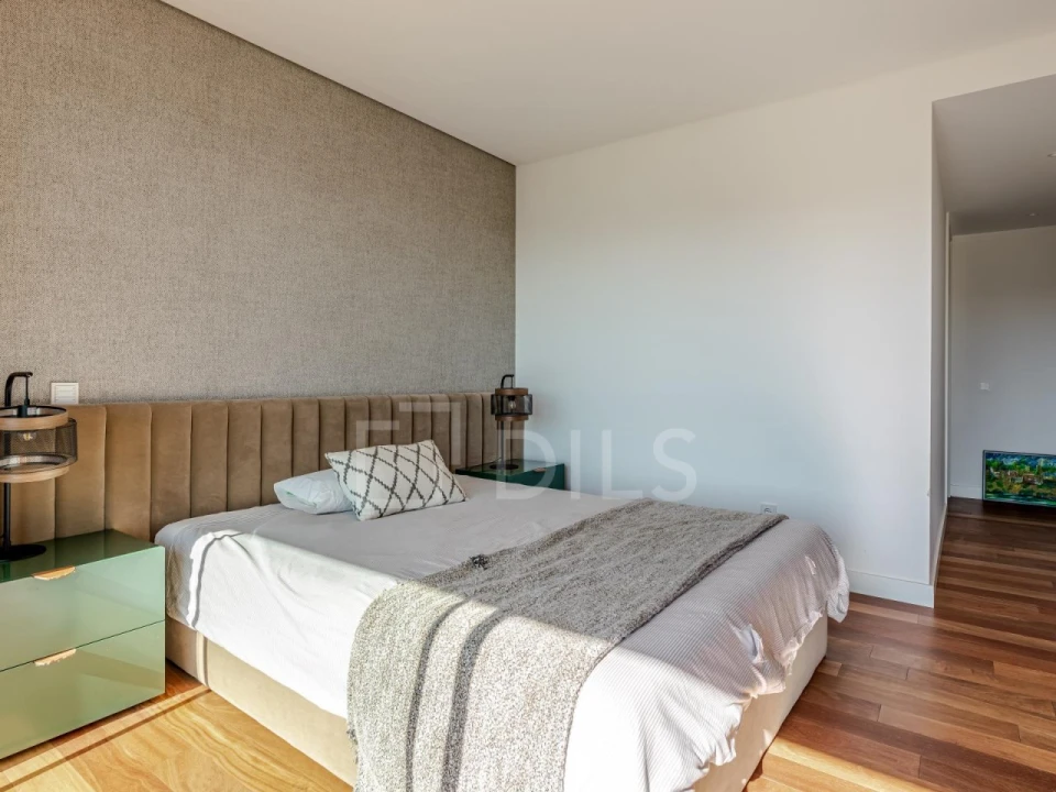 Apartamento T3 para Venda em Lordelo do Ouro e Massarelos Foto 34