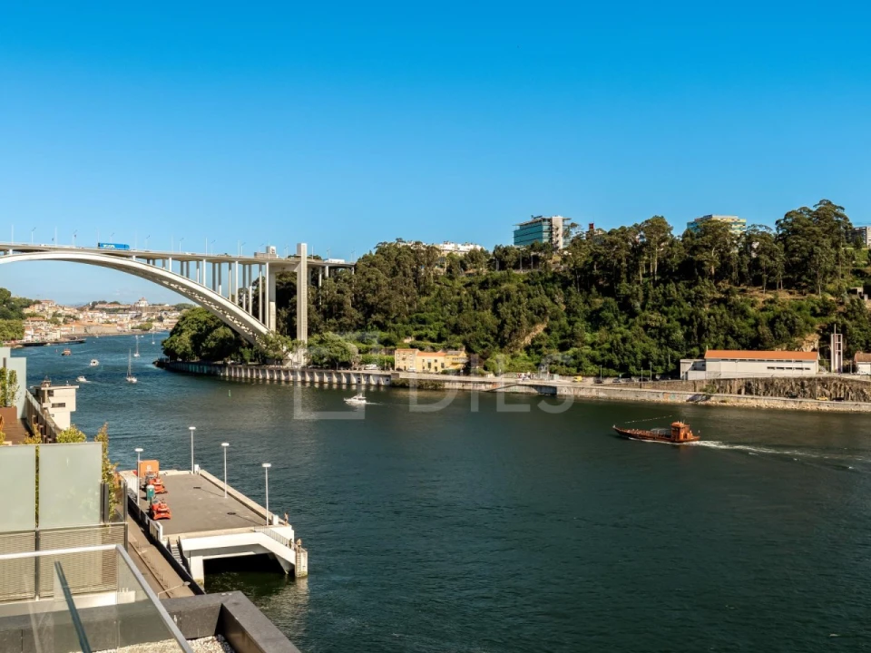 Apartamento T3 para Venda em Lordelo do Ouro e Massarelos Foto 60