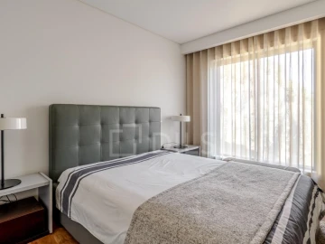 Apartamento T3 para Venda em Lordelo do Ouro e Massarelos