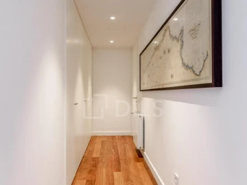 Apartamento T3 para Venda em Lordelo do Ouro e Massarelos
