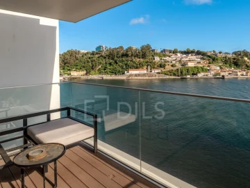 Apartamento T3 para Venda em Lordelo do Ouro e Massarelos