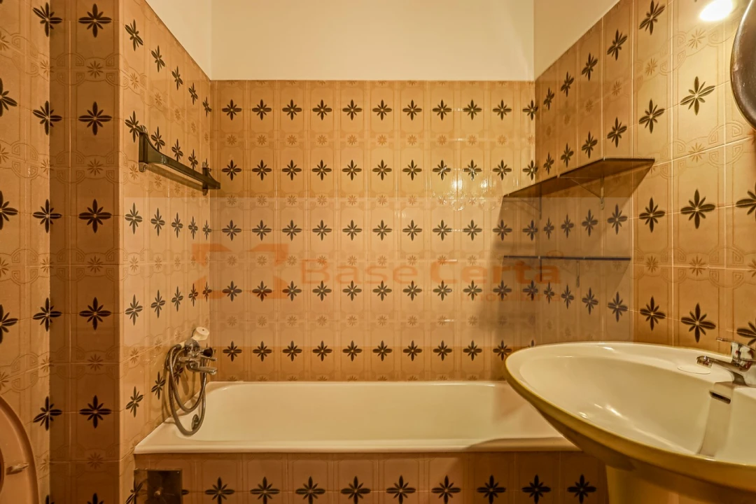 Apartamento T2 para Venda em Póvoa de Santa Iria e Forte da Casa Foto 13