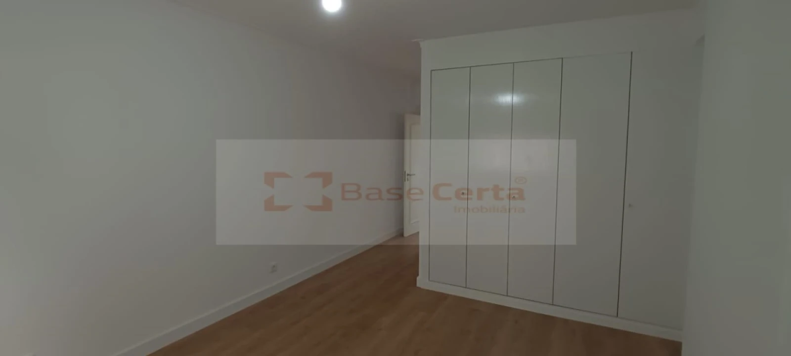 Apartamento T3 para Venda em São Domingos de Benfica Foto 12