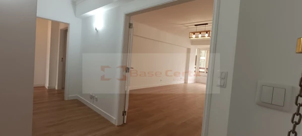 Apartamento T3 para Venda em São Domingos de Benfica
