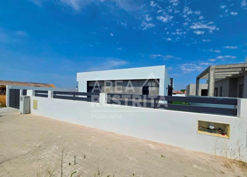 Moradia T3 para Venda em Azeitão (São Lourenço e São Simão) Foto 13