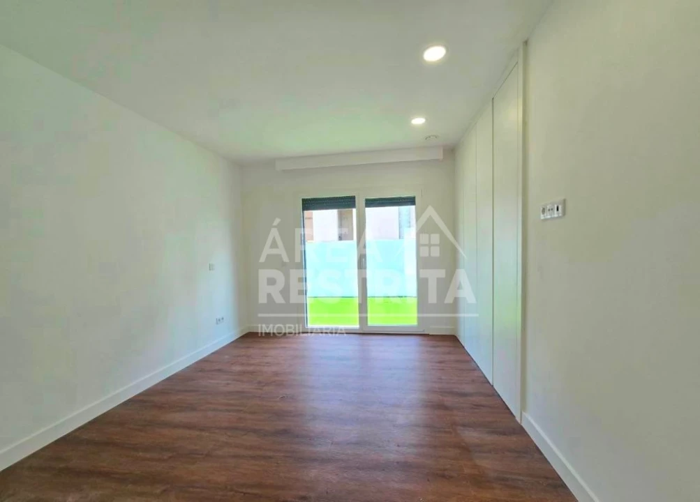 Moradia T3 para Venda em Azeitão (São Lourenço e São Simão) Foto 31