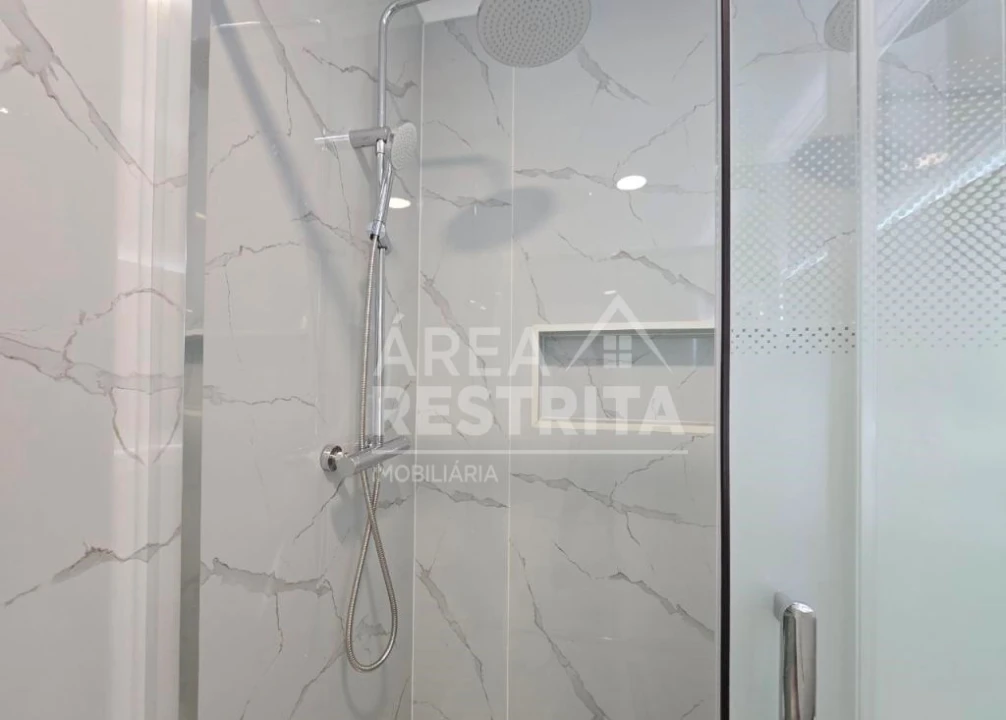 Apartamento T4 para Venda em Amora Foto 26