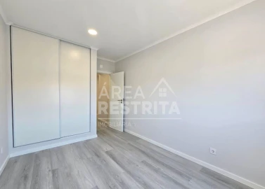 Apartamento T4 para Venda em Amora