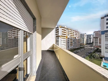 Apartamento T3 para Venda em Portimão