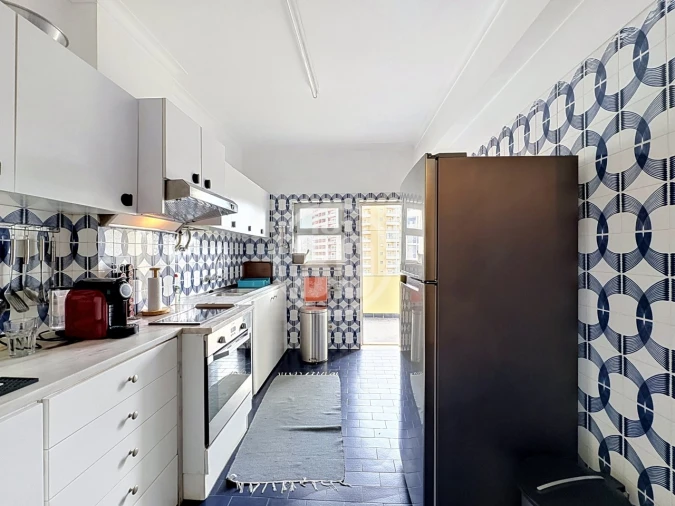 Apartamento T3 para Venda em Portimão Foto 7