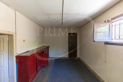 Moradia T4 para Venda em Lordelo do Ouro e Massarelos