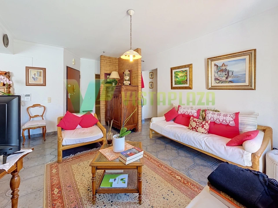 Apartamento T2 para Venda em Portimão Foto 1